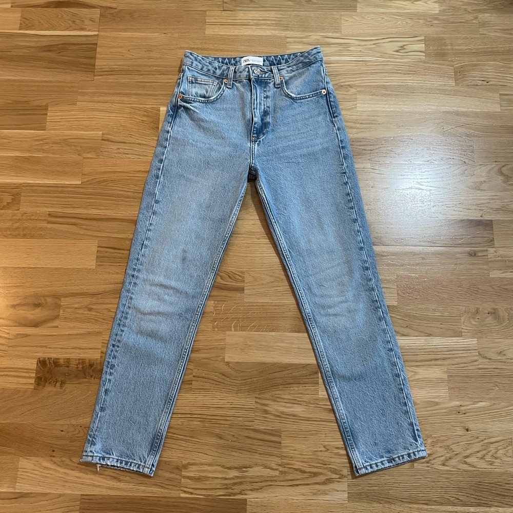 High Rise Mom Jeans